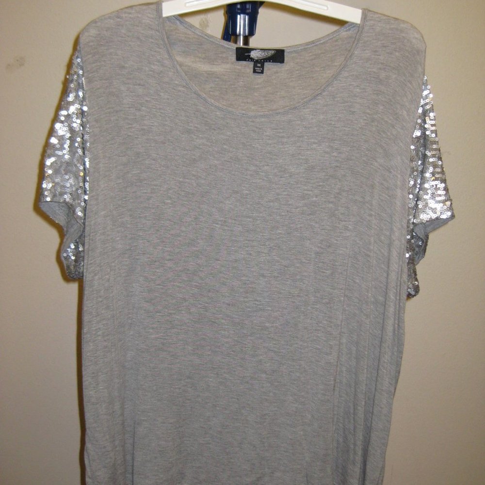 Women's Plus 3x Dressed Up Grey Tee